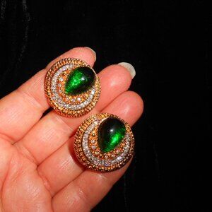 Nina Ricci Beautiful Jewles of India Emerald Gripoix Glass Earrings